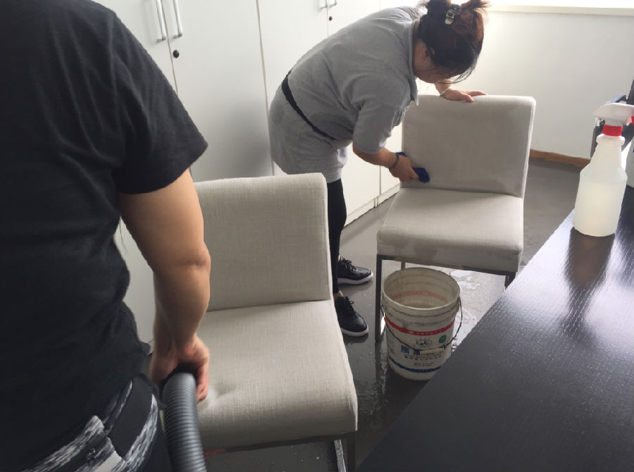 同江市沙发清洗案例